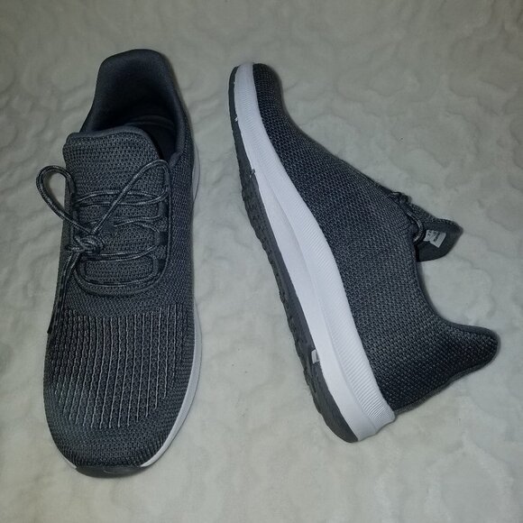 Athletic Shoes - Athletic grey comfort fit sneakers lightweight 11